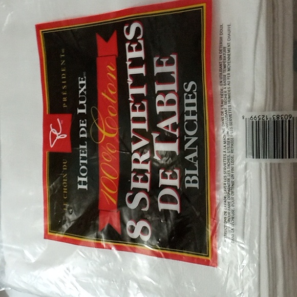 PC Luxury Hotel White Dinner Napkins Set of 8 - Picture 2 of 2